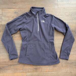 The North Face Sweater Women's Small 1/4 Zip Fleece Mock Neck Outdoor Purple